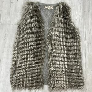 Pink Republic Gray Faux Feather Knit Sleeveless Open Vest Girls 10/12 Medium